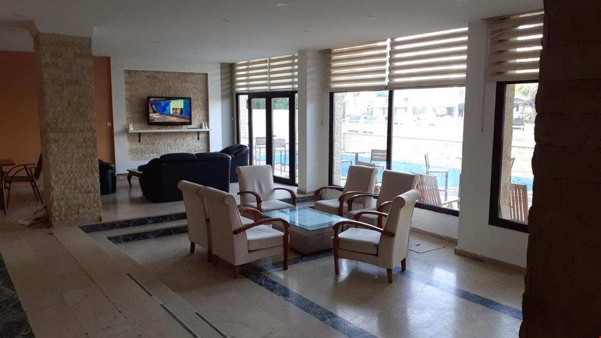 Eliba Otel Çeşme 外观 照片